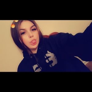 Meet your Posher, Madison